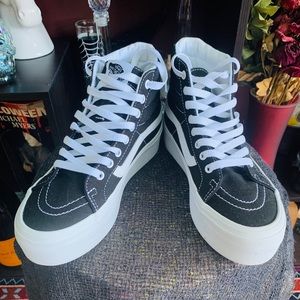 Vans SK8-Hi Platform Hightop Sneakers USW 6